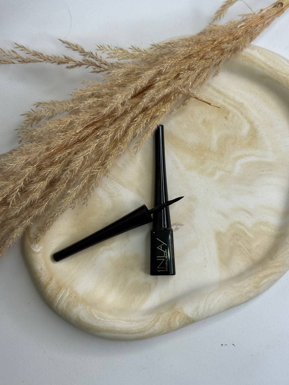 خط چشم اینلی