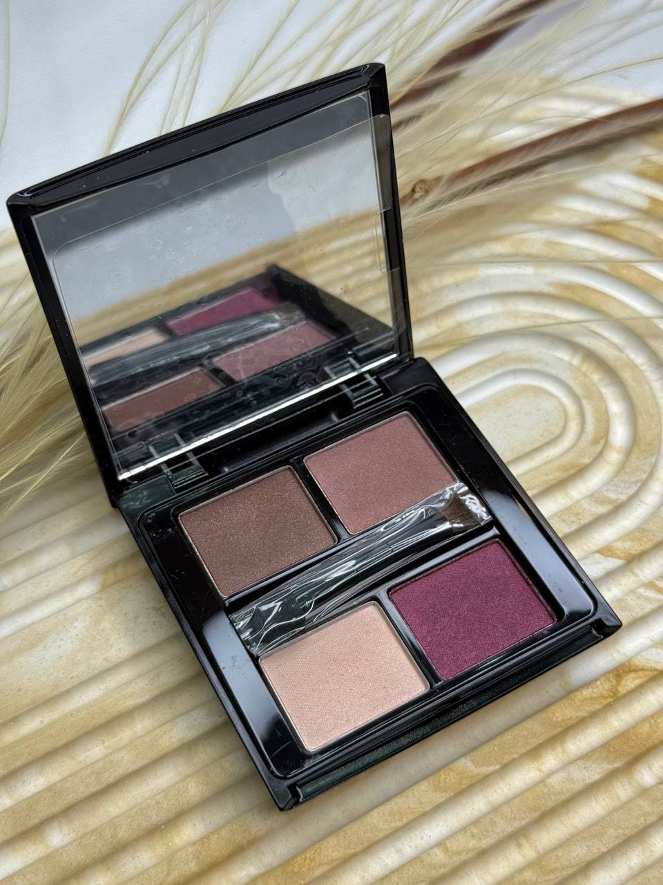 پالت سایه چشم اینلی