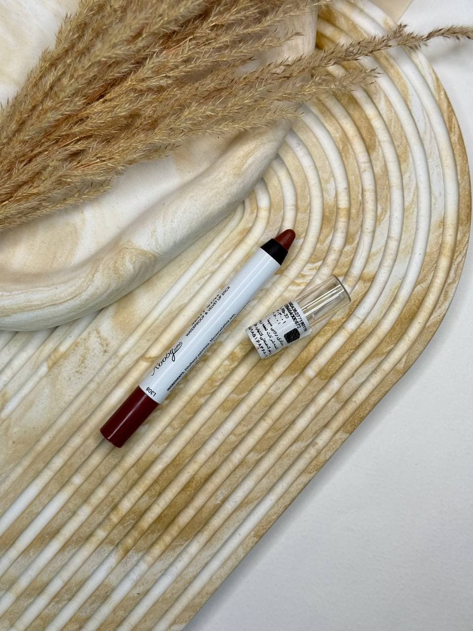 رژ لب مدادی روبی سیما